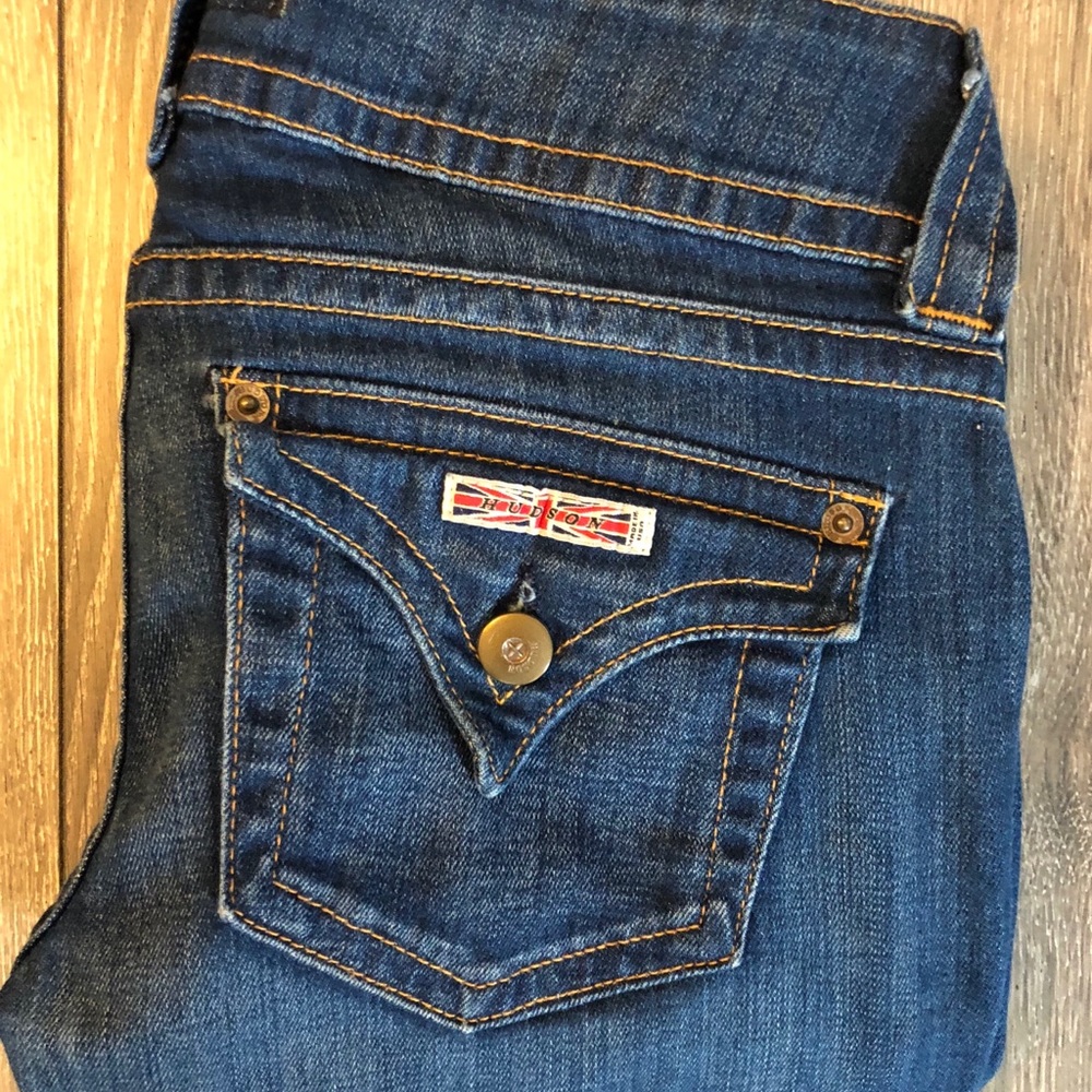 ***SOLD***Women’s Hudson Bootcut Jeans Size 25